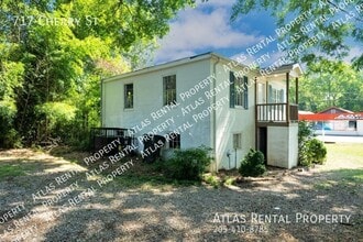 717 Cherry St in Talladega, AL - Building Photo - Building Photo