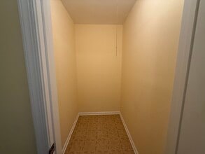 1405 Key Pkwy in Frederick, MD - Building Photo - Building Photo