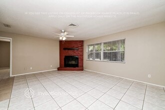 130 NE Madison Cir N in St. Petersburg, FL - Foto de edificio - Building Photo