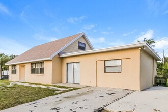 4307 Brooks Ave in West Palm Beach, FL - Building Photo - Building Photo