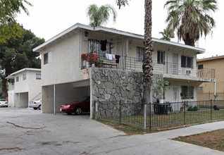 Loma Vista Apartments in Riverside, CA - Building Photo - Building Photo