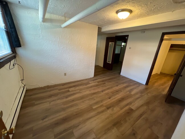 property at 411 Paunack Pl