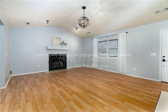 3231 Shale St in Fayetteville, AR - Building Photo - Building Photo
