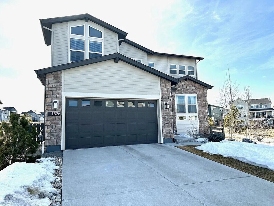 1626 Candleflower Dr in Castle Pines, CO - Building Photo