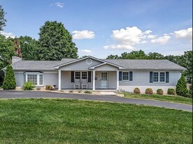 570 E 6th St in Cookeville, TN - Building Photo