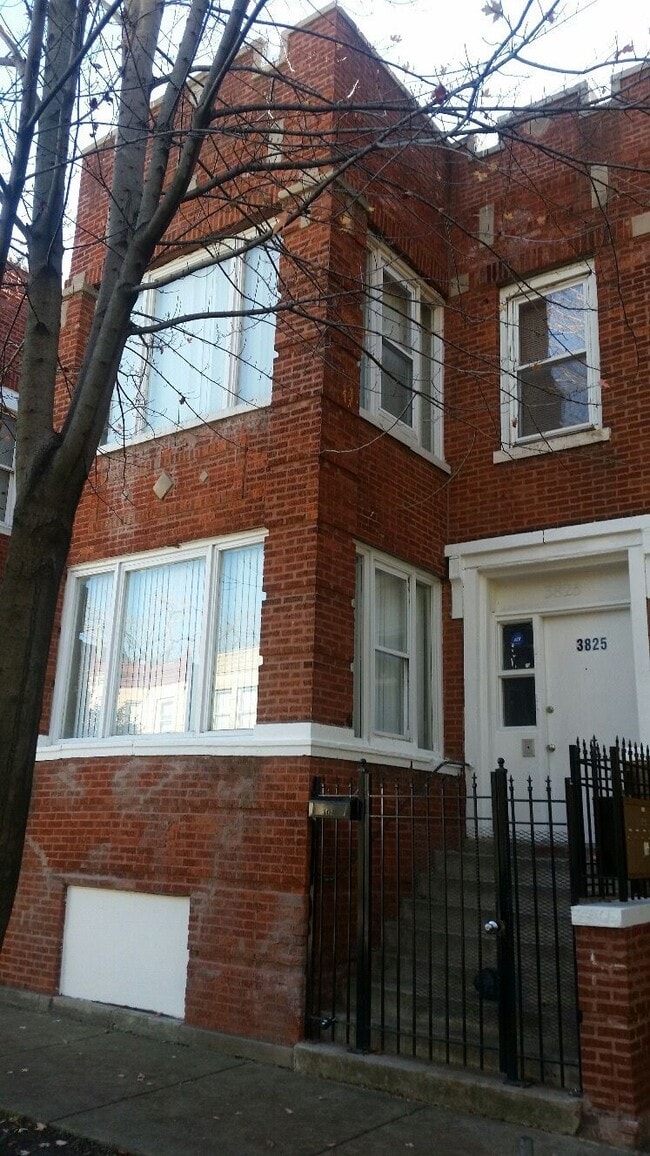 3825 W Fillmore St, Unit 1F