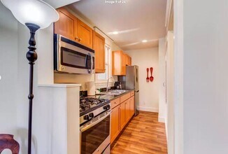 1609 S Weller St in Seattle, WA - Building Photo - Building Photo