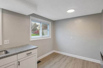 Bellewood Apartments in Syracuse, NY - Building Photo - Building Photo