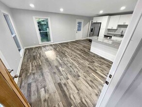 761 Wilson Cir SW in Marietta, GA - Building Photo - Building Photo