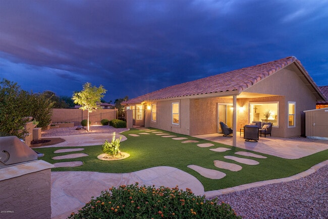 property at 3818 E Blue Flax Ave