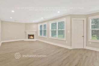 2449 Raven Cir in Lithonia, GA - Foto de edificio - Building Photo