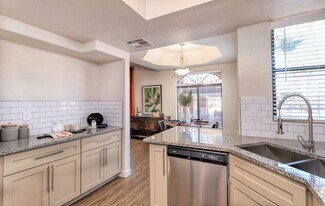 Cortland Chandler Crossing in Chandler, AZ - Building Photo