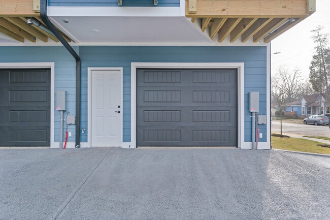 property at 1619 S Highland Park Ave