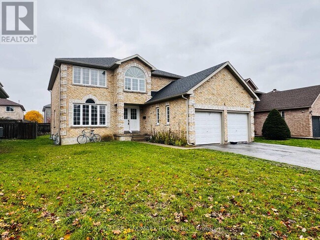 45 Kraus Rd in Barrie, ON - Building Photo - Building Photo