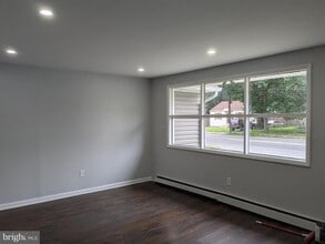 100 Blackwood-Clementon Rd in Clementon, NJ - Building Photo - Building Photo