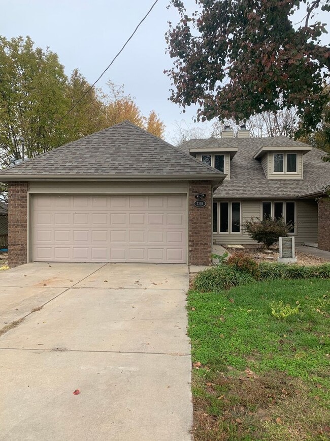 property at 3219 W Hanover St