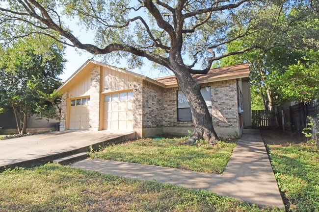 3411 Minnie St in Austin, TX - Building Photo - Building Photo