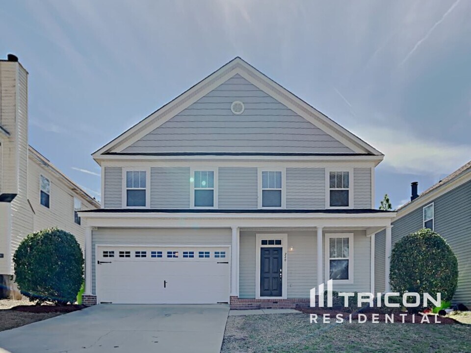 240 Bassett Loop in Columbia, SC - Building Photo