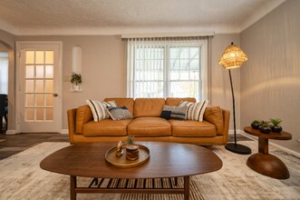 3722 Bainbridge Rd in Cleveland Heights, OH - Building Photo - Building Photo