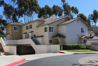 Juniper Gardens in San Diego, CA - Building Photo - Building Photo