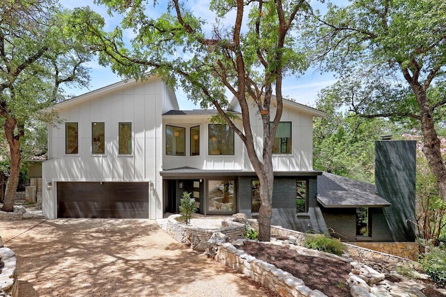 7518 Stonecliff Dr in Austin, TX - Foto de edificio