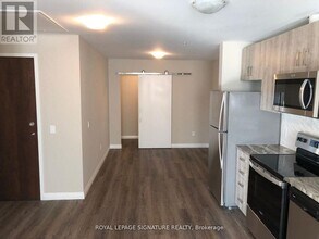 108 Garment St in Kitchener, ON - Building Photo - Building Photo