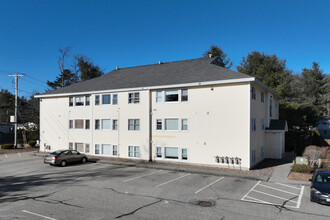 Smithwheel Court in Old Orchard Beach, ME - Building Photo - Building Photo