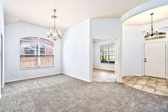 2609 Golden Gate Park in Austin, TX - Building Photo - Building Photo
