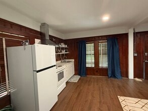 28 Harrison St in Laconia, NH - Building Photo - Building Photo