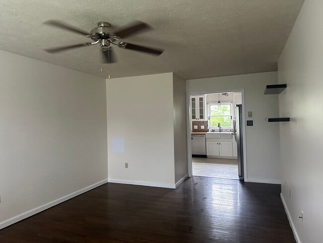 205 Muse Dr in Winchester, VA - Building Photo - Building Photo