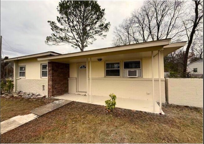 property at 2431 Bluestone Cir NW