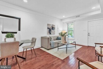 1526 8th St NW in Washington, DC - Building Photo - Building Photo
