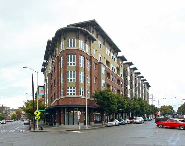 Canal Station in Seattle, WA - Foto de edificio - Building Photo