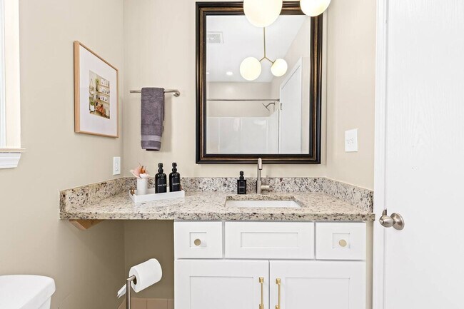 27990 Gratiot Ave, Unit SI ID1054650P in Roseville, MI - Building Photo - Building Photo