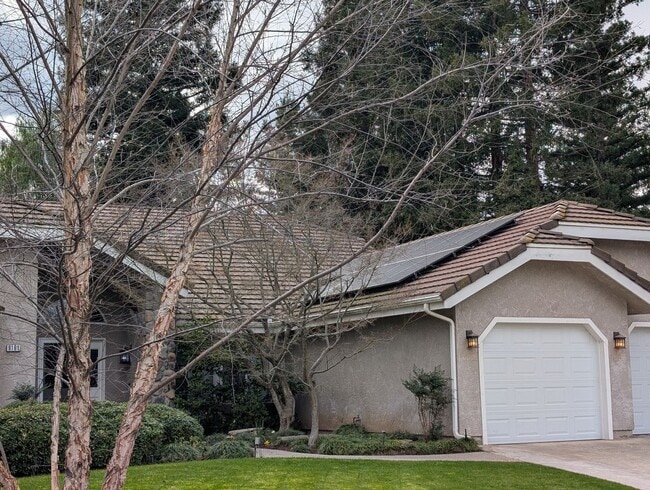 9161 N Woodlawn Dr in Fresno, CA - Building Photo - Building Photo