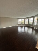 3160 Cheltenham Wy in Medford, OR - Building Photo - Building Photo