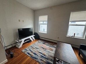 5 Peters St, Unit 2 in Boston, MA - Building Photo - Building Photo