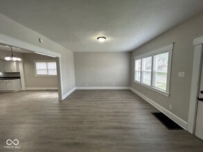 425 E 8th St in Muncie, IN - Building Photo - Building Photo