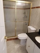 1833 S Ocean Dr, Unit 808 in Hallandale Beach, FL - Building Photo - Building Photo