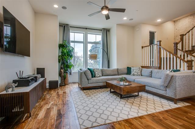 property at 1832 Stevens Bluff Ln