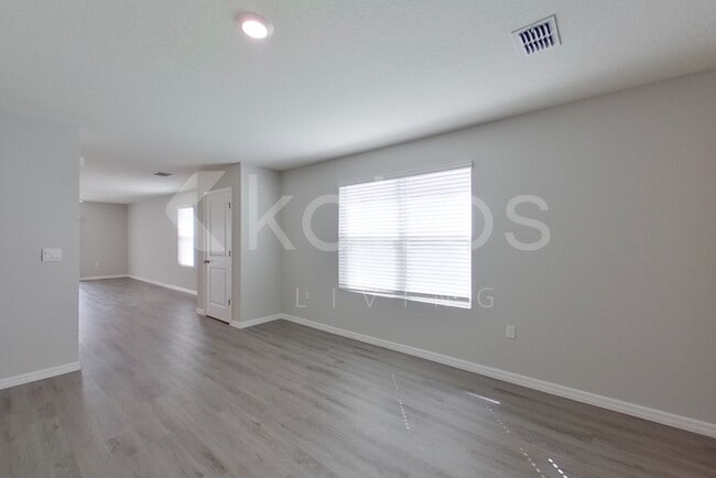 8595 SW 43rd Ter in Ocala, FL - Building Photo - Building Photo