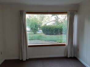 104 E Clearview Ave, Unit 104 in State College, PA - Building Photo - Building Photo