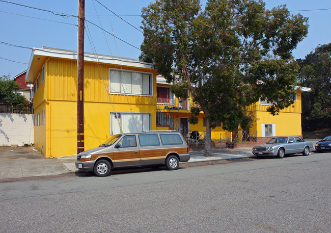 1201 44th Ave in San Francisco, CA - Foto de edificio - Building Photo