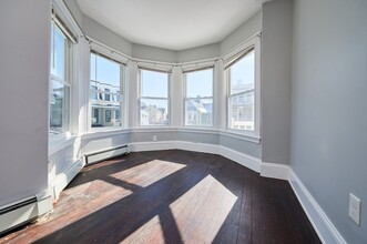 8 McKone St in Boston, MA - Building Photo - Building Photo