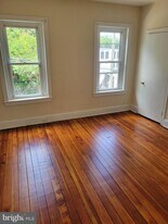 430 High St in Philadelphia, PA - Building Photo