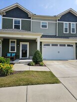 1949 Bexley Ln in Chesapeake, VA - Building Photo