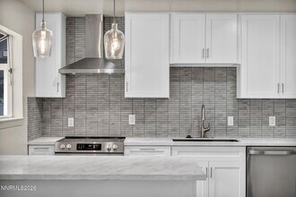 908 Wagner Dr in Carson City, NV - Building Photo - Building Photo