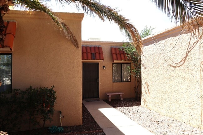 495 Cam Mojado in Sierra Vista, AZ - Building Photo - Building Photo