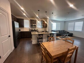 1803 Spring Water Pt in Colorado Springs, CO - Building Photo - Building Photo