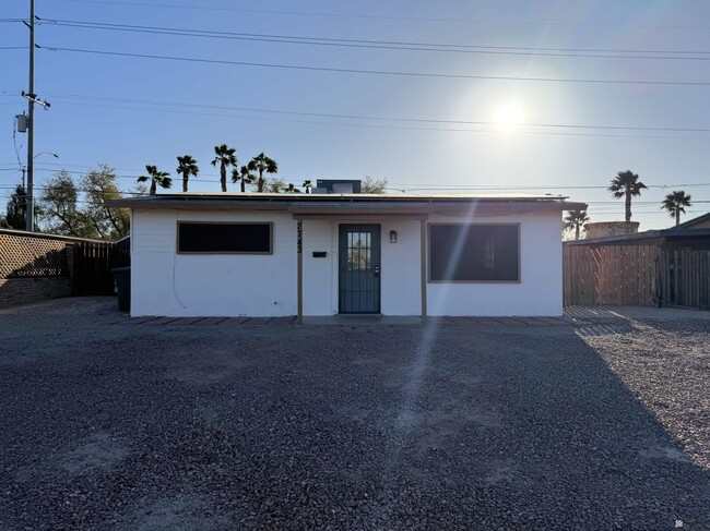 property at 2743 S Mesa Ave